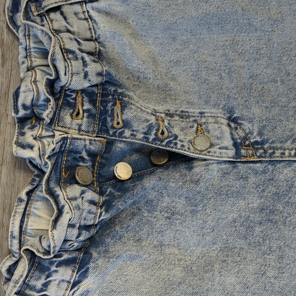 Zara pants - Picture 2 of 5